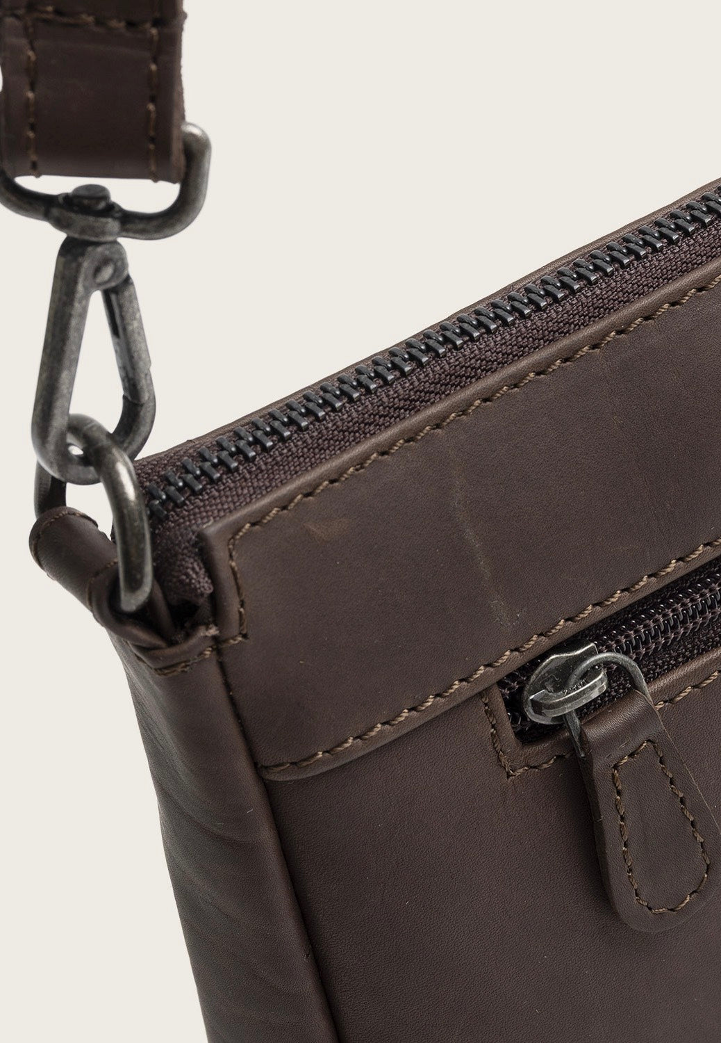 The Chesterfield Brand Orinoco 1442 Brown Schultertasche