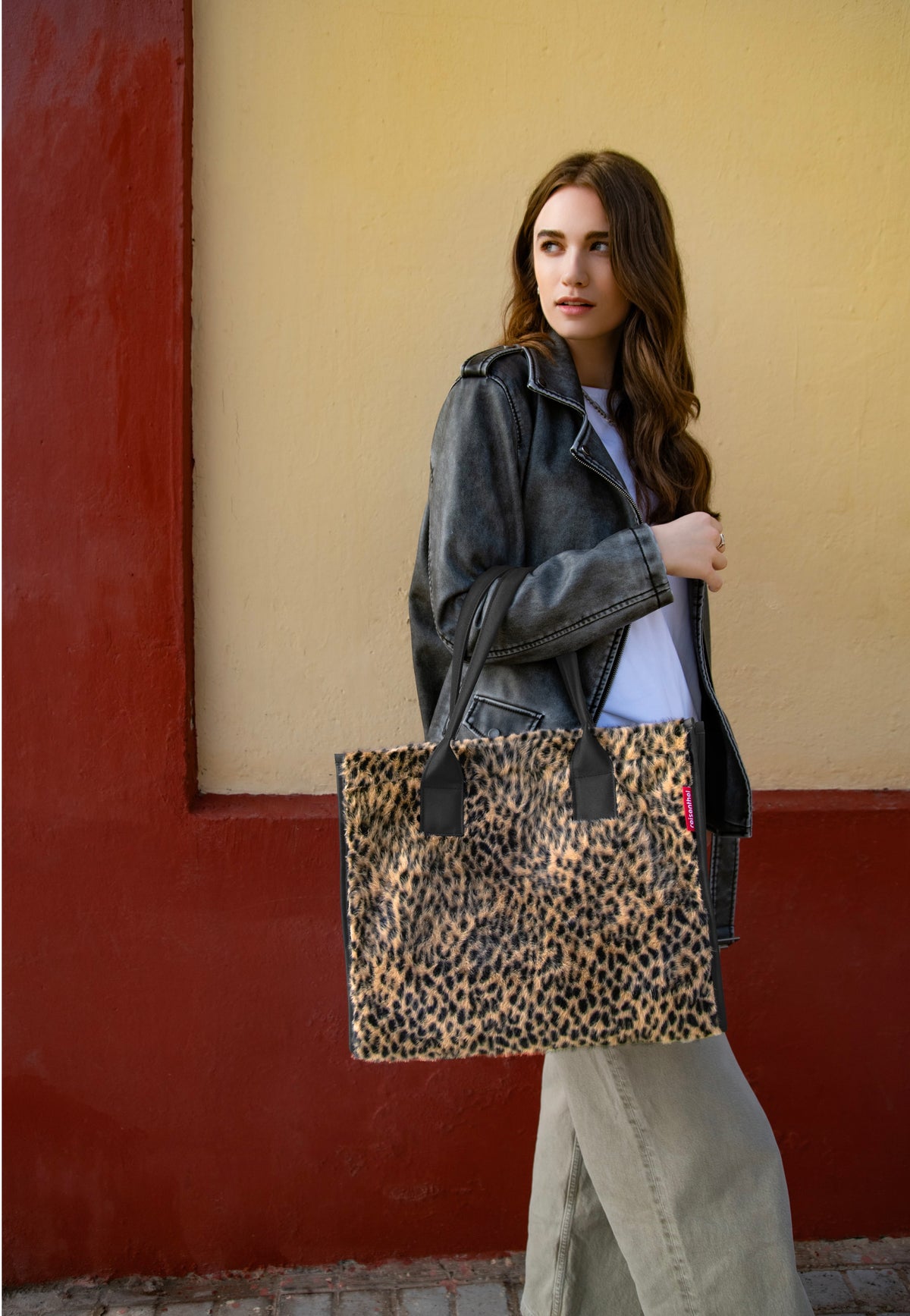 reisenthel Daily Shopper Leo Fake Fur Tote Bag