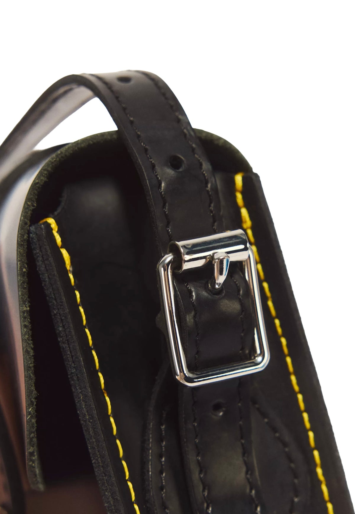 Dr. Martens 7" Satchel Black Kiev Smooth Crossbody Bag