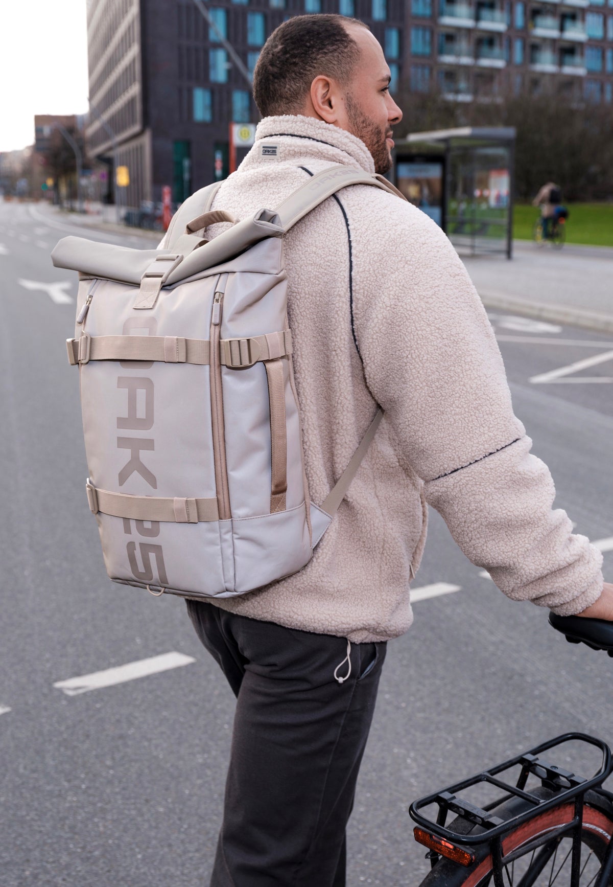 OAK25 LumoSense Rolltop Sand Rolltop Rucksack