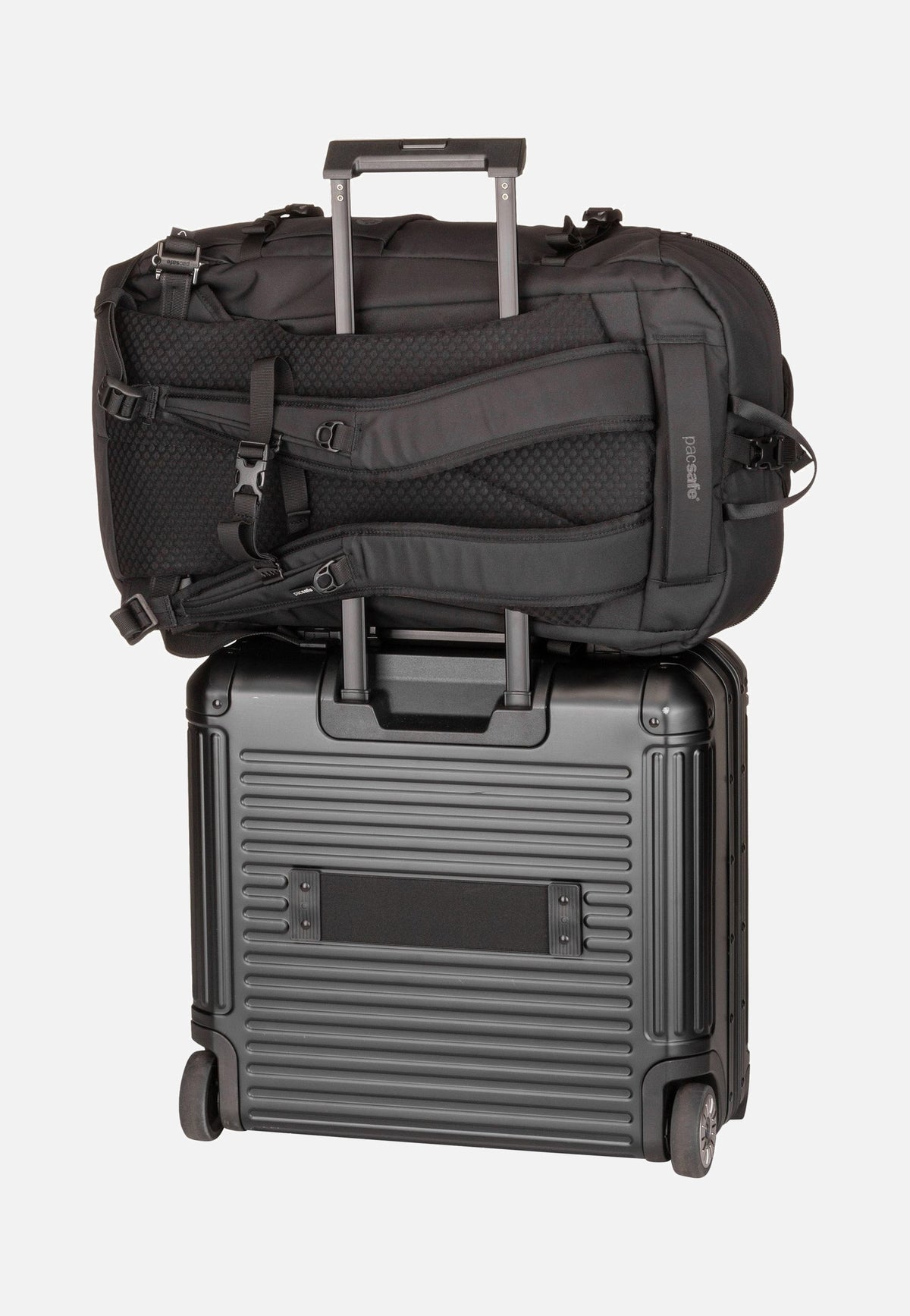 Pacsafe EXP45 Carry-On Travel Black Reiserucksack