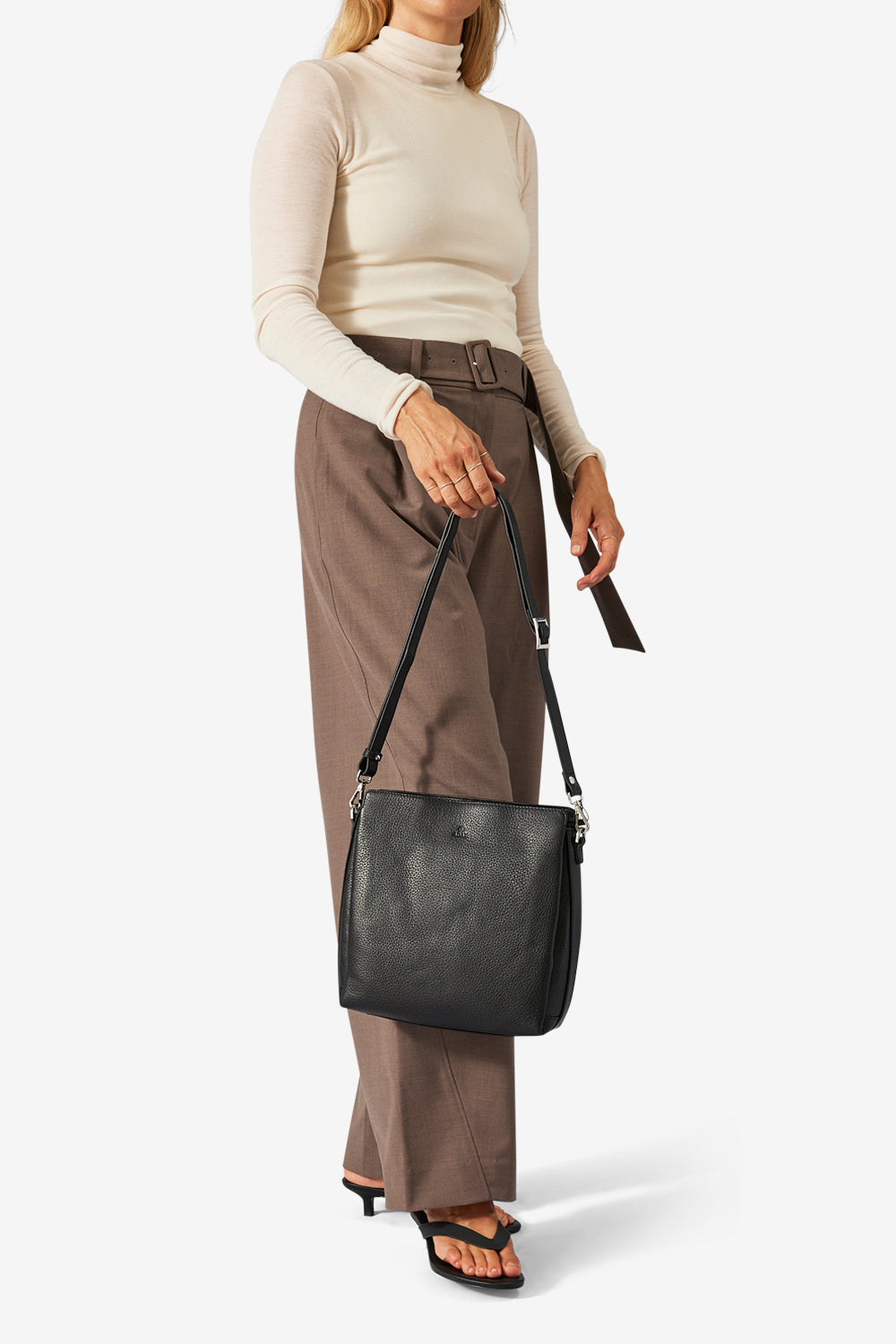 Adax Cormorano Ellinor Black Crossbody Bag