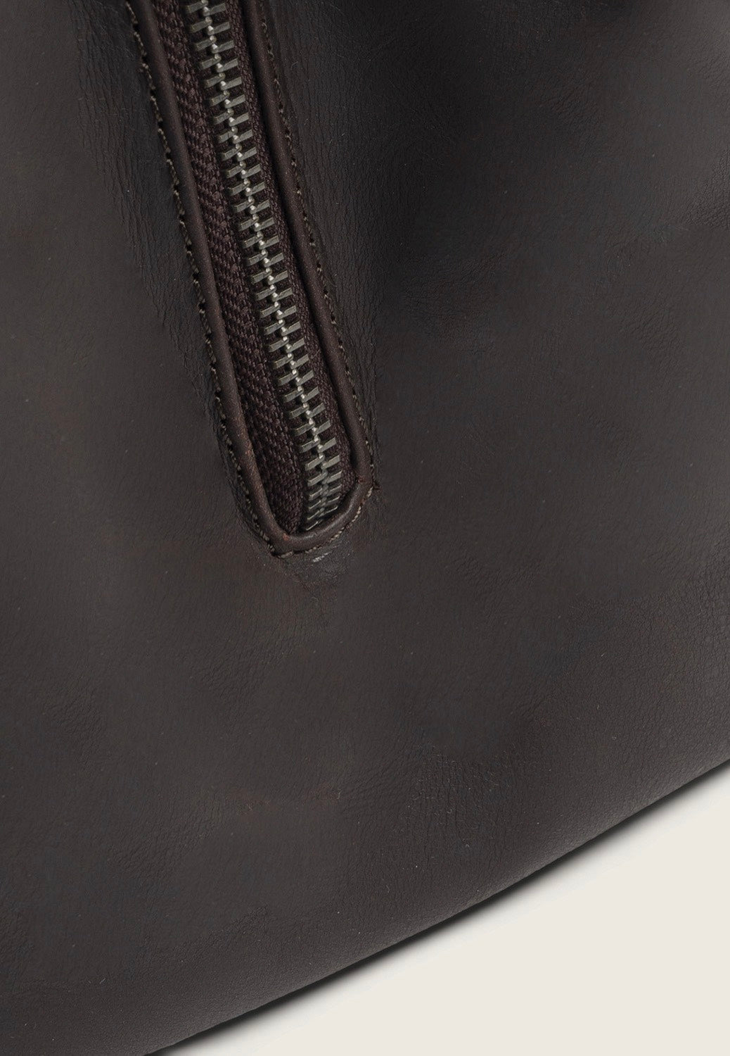 The Chesterfield Brand Lioren 1450 Brown Schultertasche