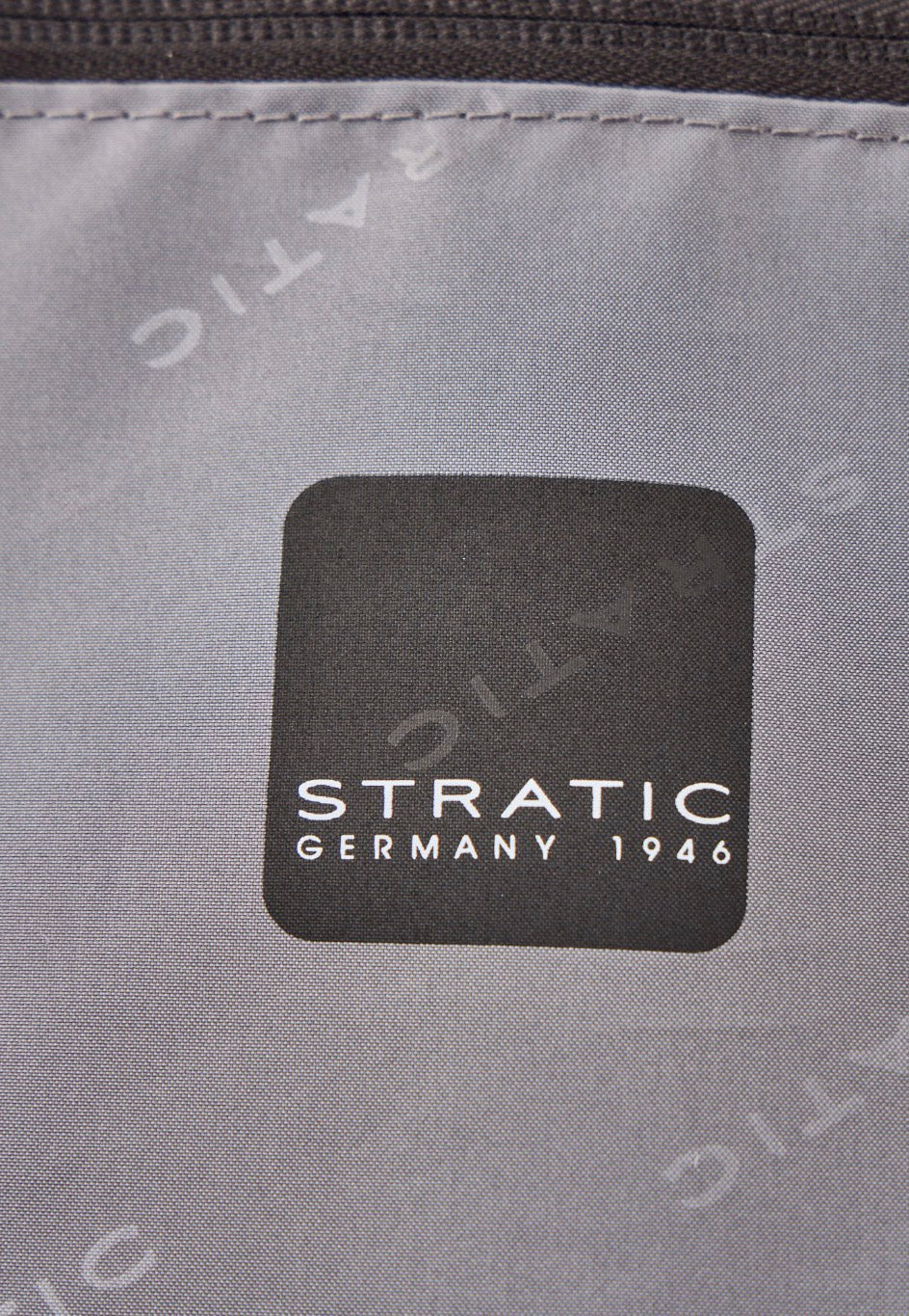Stratic Novium SL Trolley M Rosso/Clay Koffer