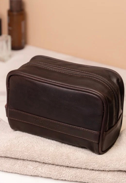 The Chesterfield Brand Tavira 0636 Brown Kulturbeutel